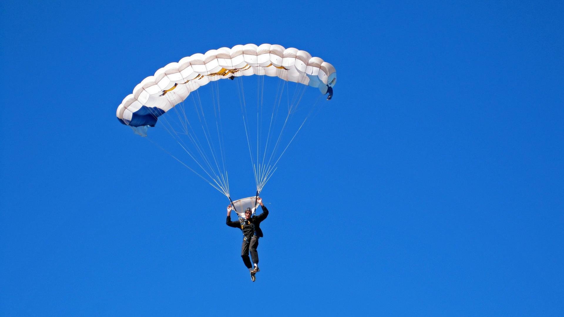 周冠宇:希望能再获一次机会,证明自己的全部实力,周冠宇 百度百科